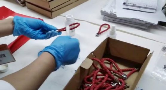 礼品发霉翻箱除霉方案