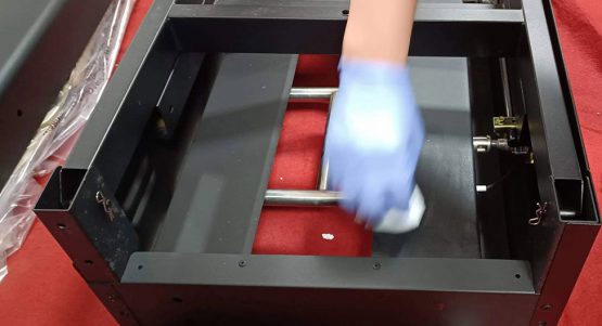 厨具用品发霉翻箱除霉方案