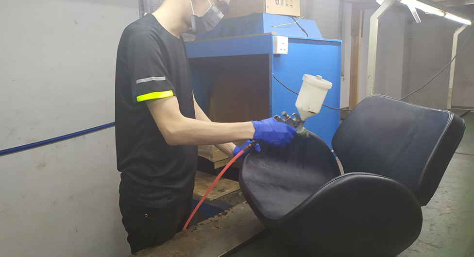 皮革反白处理方法